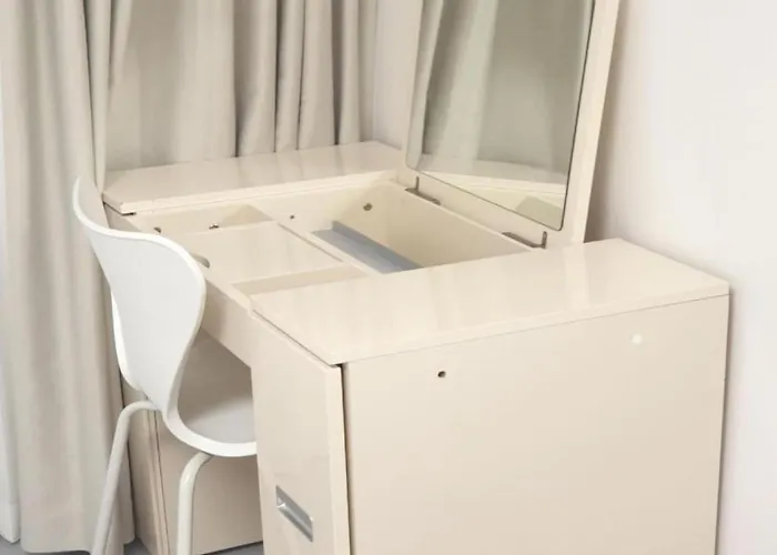 New Jins House - 5mins To Myeongdong Station, 3 Rooms, Big Living Appartement