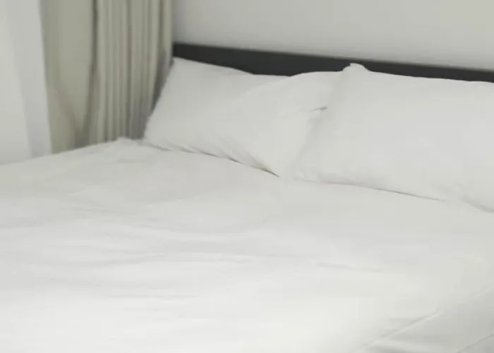 New Jins House - 5mins To Myeongdong Station, 3 Rooms, Big Living *